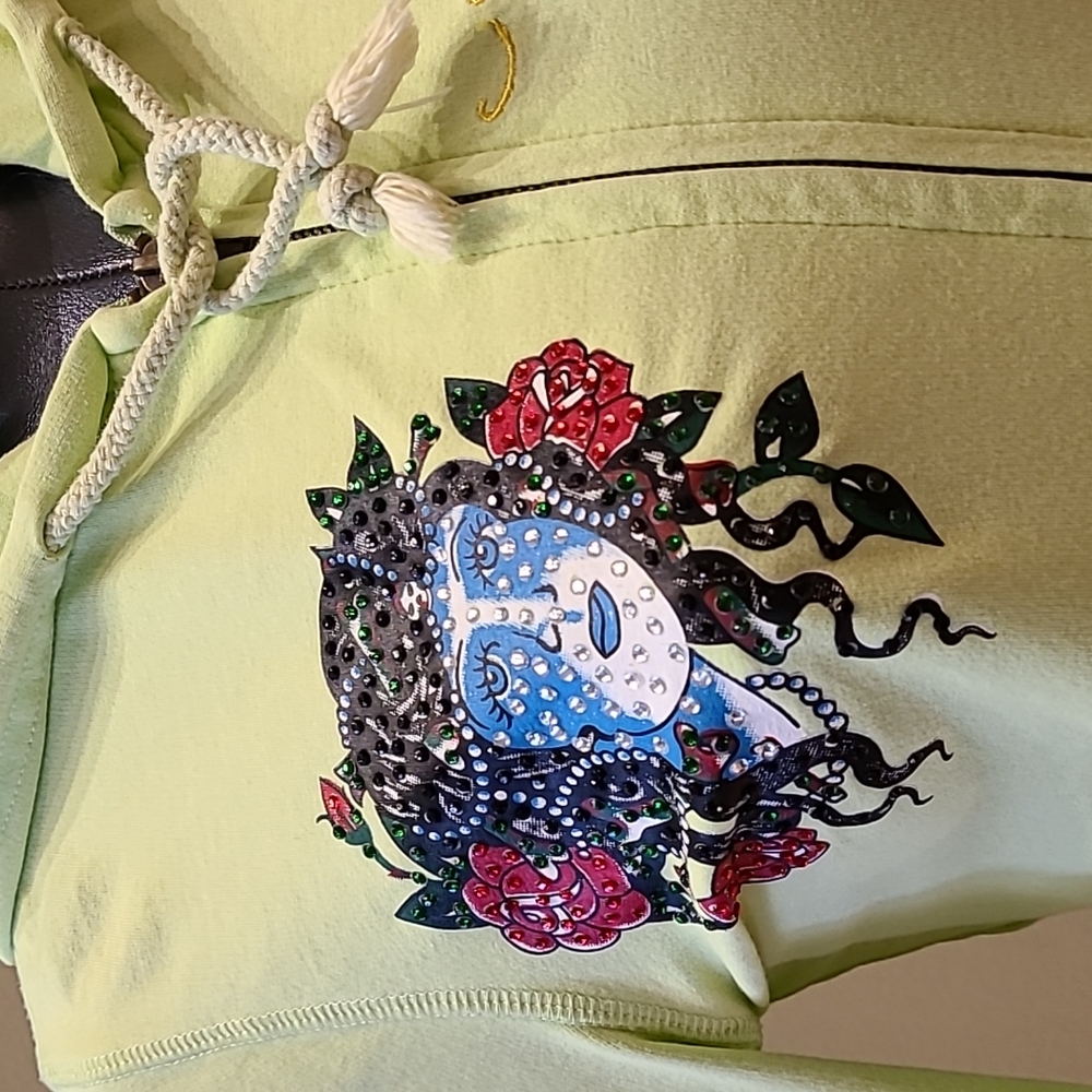 Ed Hardy light lime cotton sweatshirt with gorgeous embellishments Size M - Picture 2 of 16